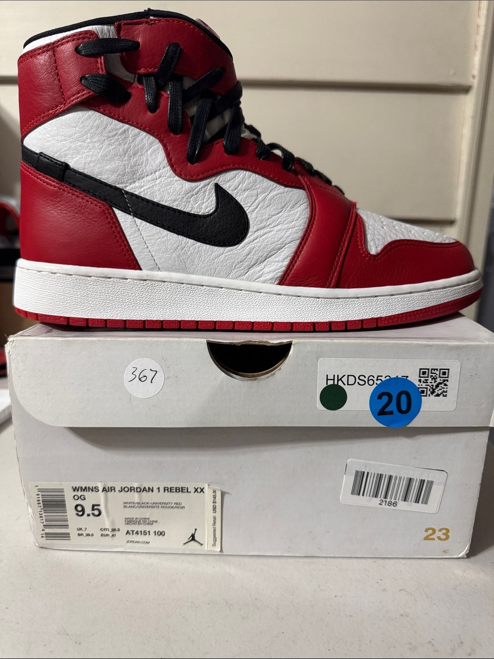 Air Jordan 1 Rebel XX OG Chicago Women's 9.5 AT4151-100