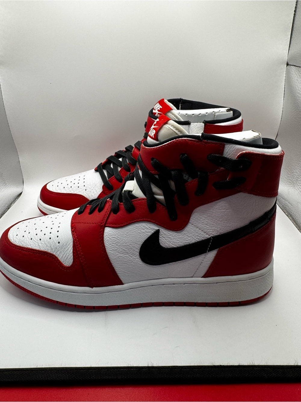 Air Jordan 1 Rebel XX OG Chicago Women's 9.5 AT4151-100