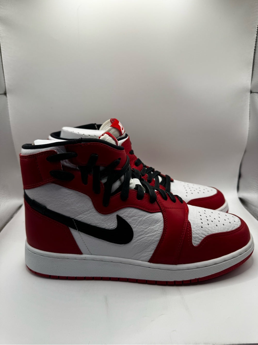 Air Jordan 1 Rebel XX OG Chicago Women's 9.5 AT4151-100