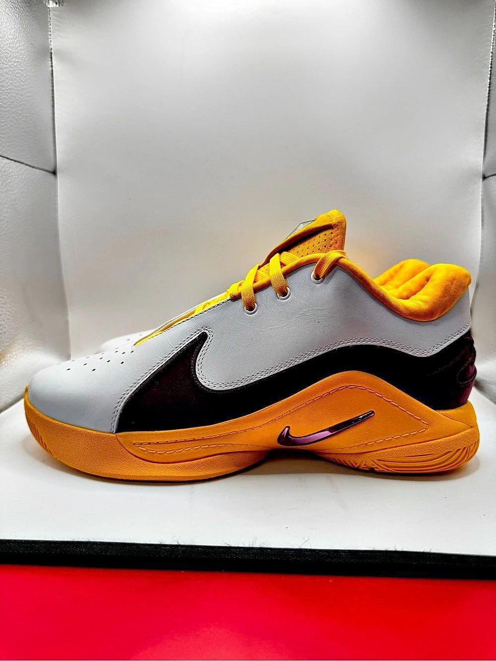 Nike LeBron 22 XXII HS SMU Promo Sample White Deep Maroon Gold Sz 8.5 PE Box