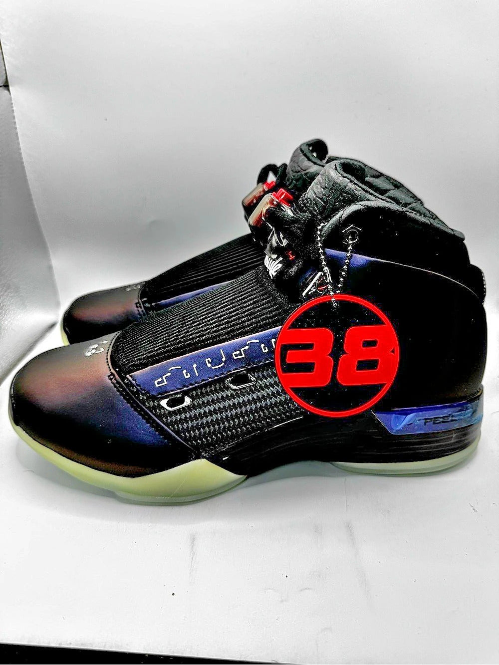 Under Armour Curry 3Z7 Black & Green US 7.5 NWT