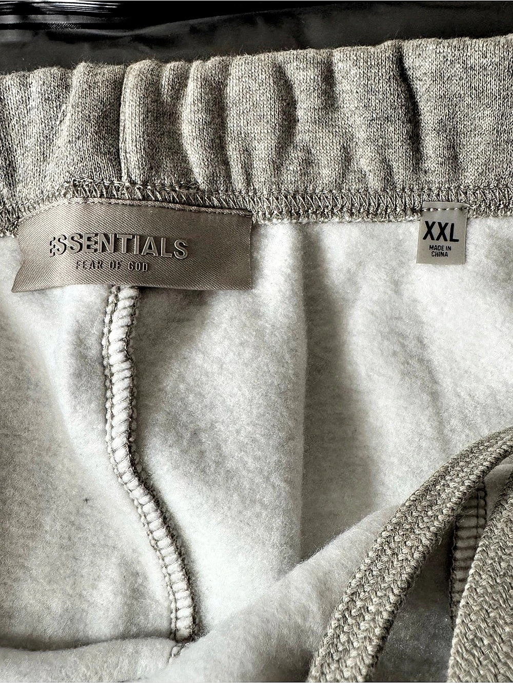 Fear of God Essentials Sweatshort SS22 Dark Oatmeal XXL - New With Tags