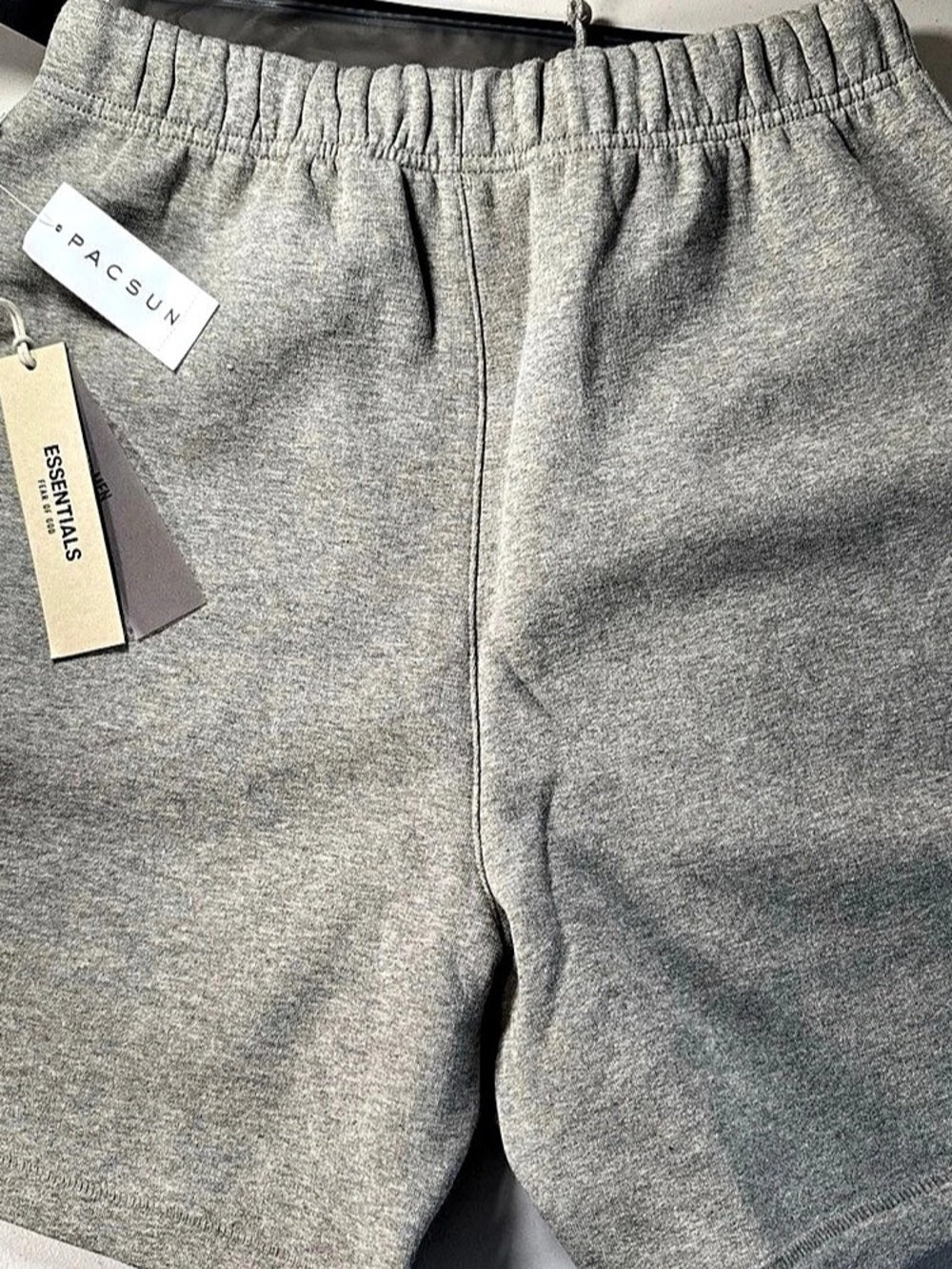Fear of God Essentials Fleece Shorts Dark Oatmeal XS - New With Tags (160BT212013F)
