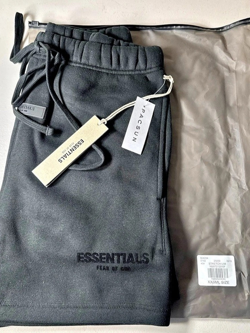 Fear of God Essentials Shorts Stretch Limo XXS - New With Tags (160BT212010F)