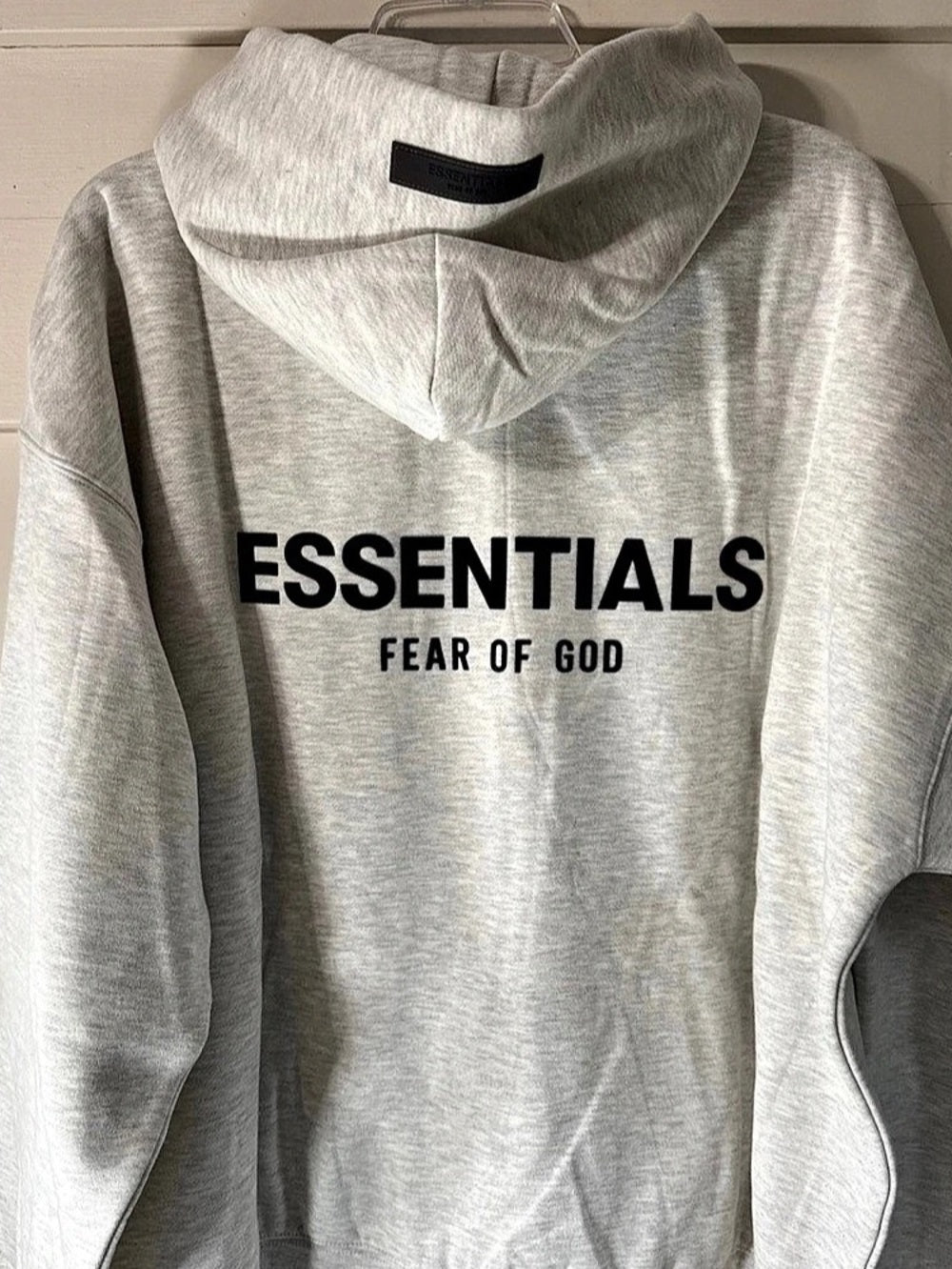Fear of God Essentials Pullover Hoodie Light Oatmeal L - New With Tags (192SU224417F)