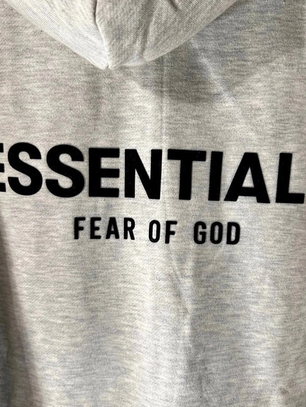 Fear of God Essentials Pullover Hoodie Light Oatmeal L - New With Tags (192SU224417F)