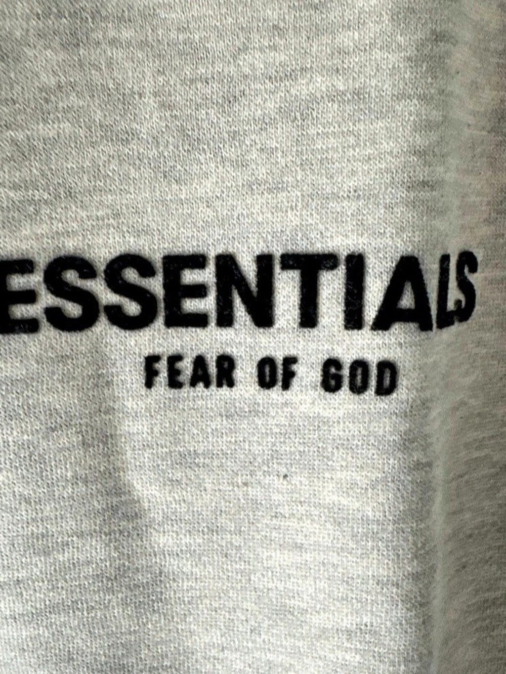 Fear of God Essentials Pullover Hoodie Light Oatmeal L - New With Tags (192SU224417F)