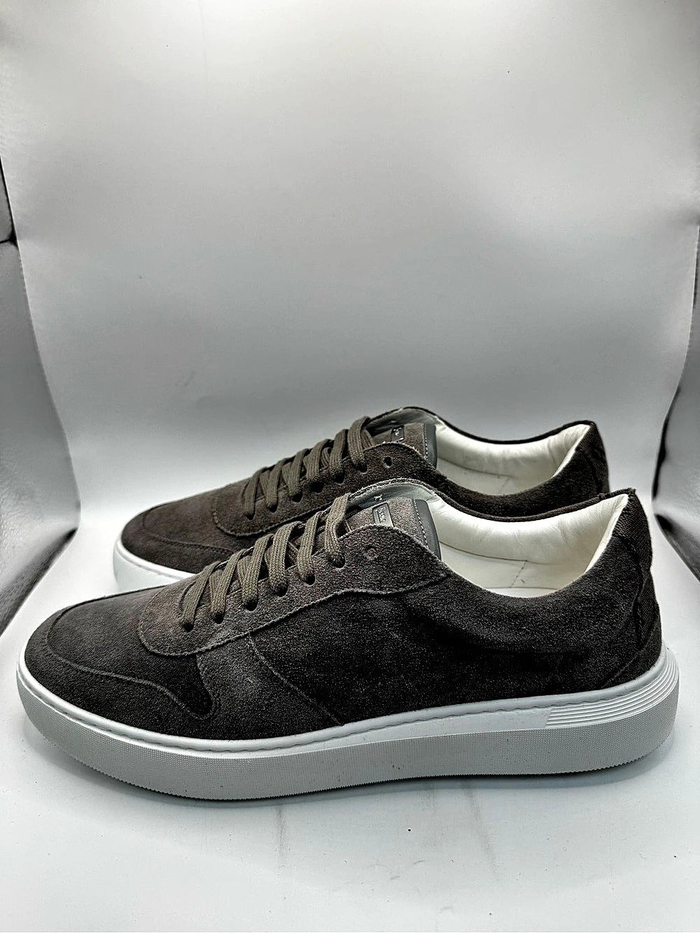 Herno Suede Low-Top Sneakers Gray & White EU 42
