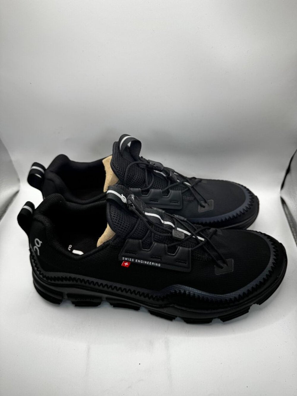 On Running Cloudaway All Black Women's US 9 NWT