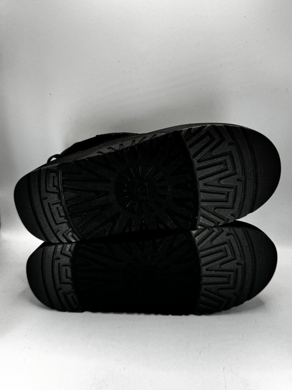UGG Kids Rennie Sneaker Boots Black US 13 / UK 12