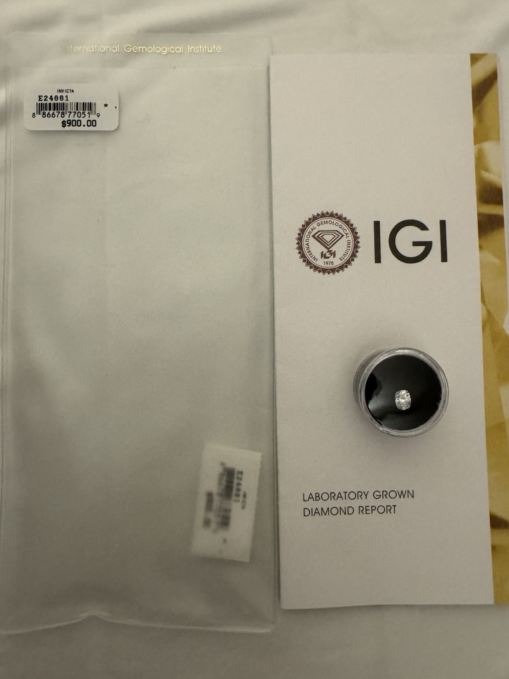 Loose Lab-Grown Diamond 1.01 Ct Cushion D VS1 IGI Certified LG696504683