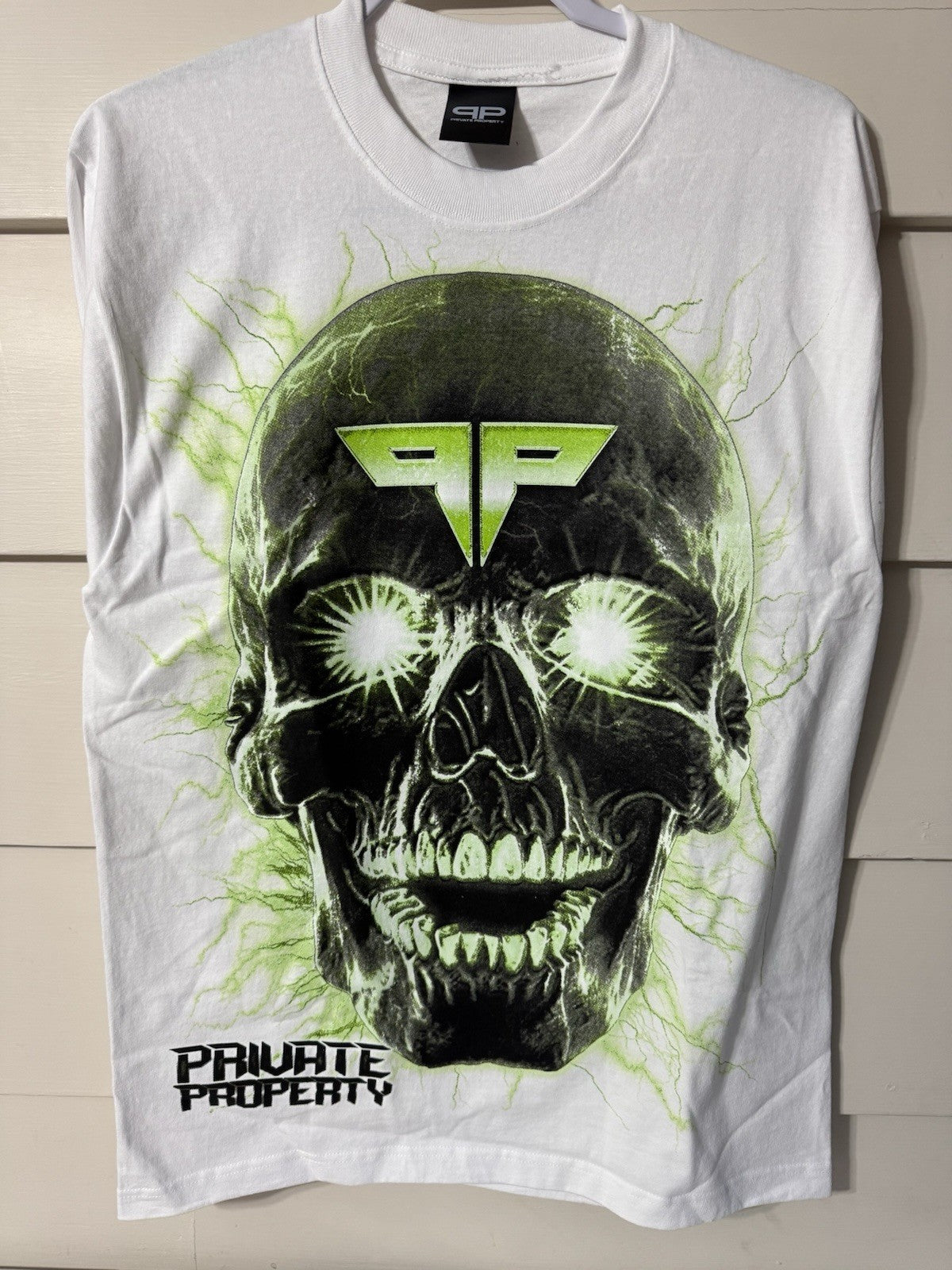 Private Property Skull Graphic T-Shirt White Mens M