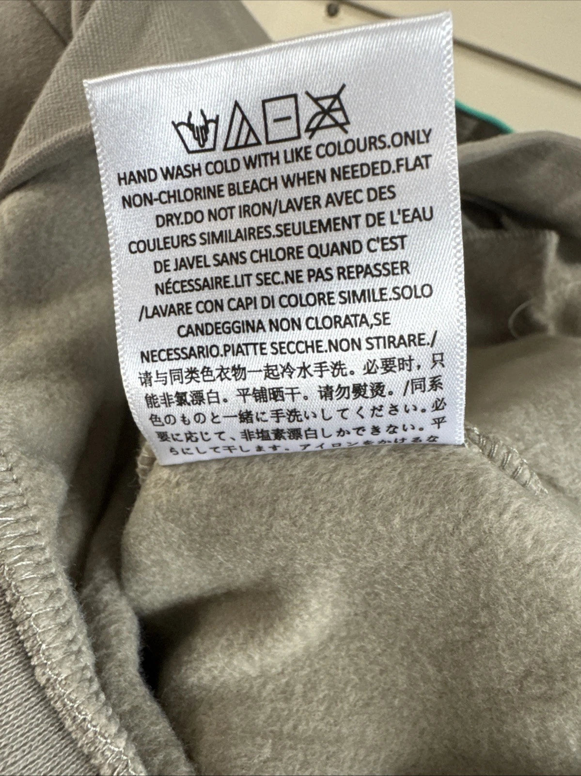 Fear of God Essentials SS24 Hoodie Seal Gray S - New With Tags