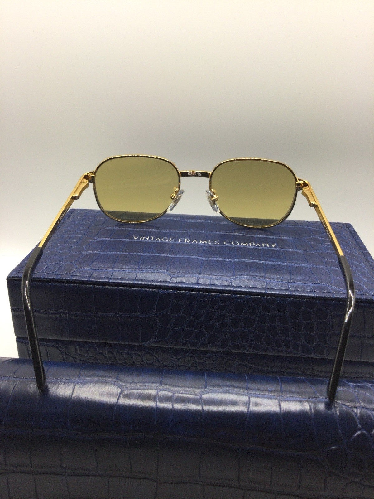 Vintage Frames Company Round Sunglasses Gold Metal Gray Gradient